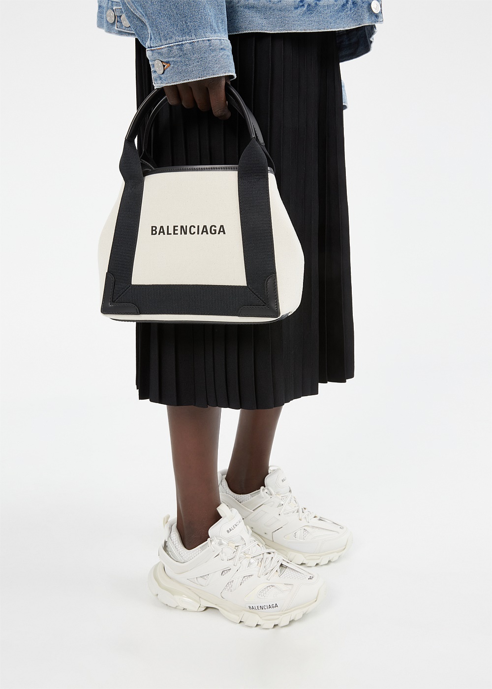 Balenciaga XS Everyday Tote Bag  Harrods GR