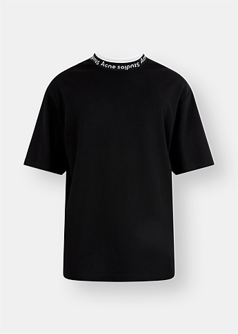 Collar Logo Binding Black T-shirt